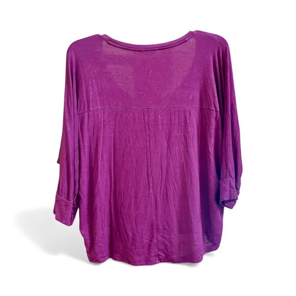 Aeropostale, Burgundy Top, Size M - Picture 2 of 9